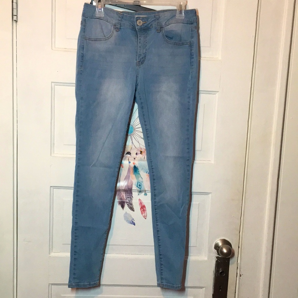 So low rise ultimate jegging light blue
